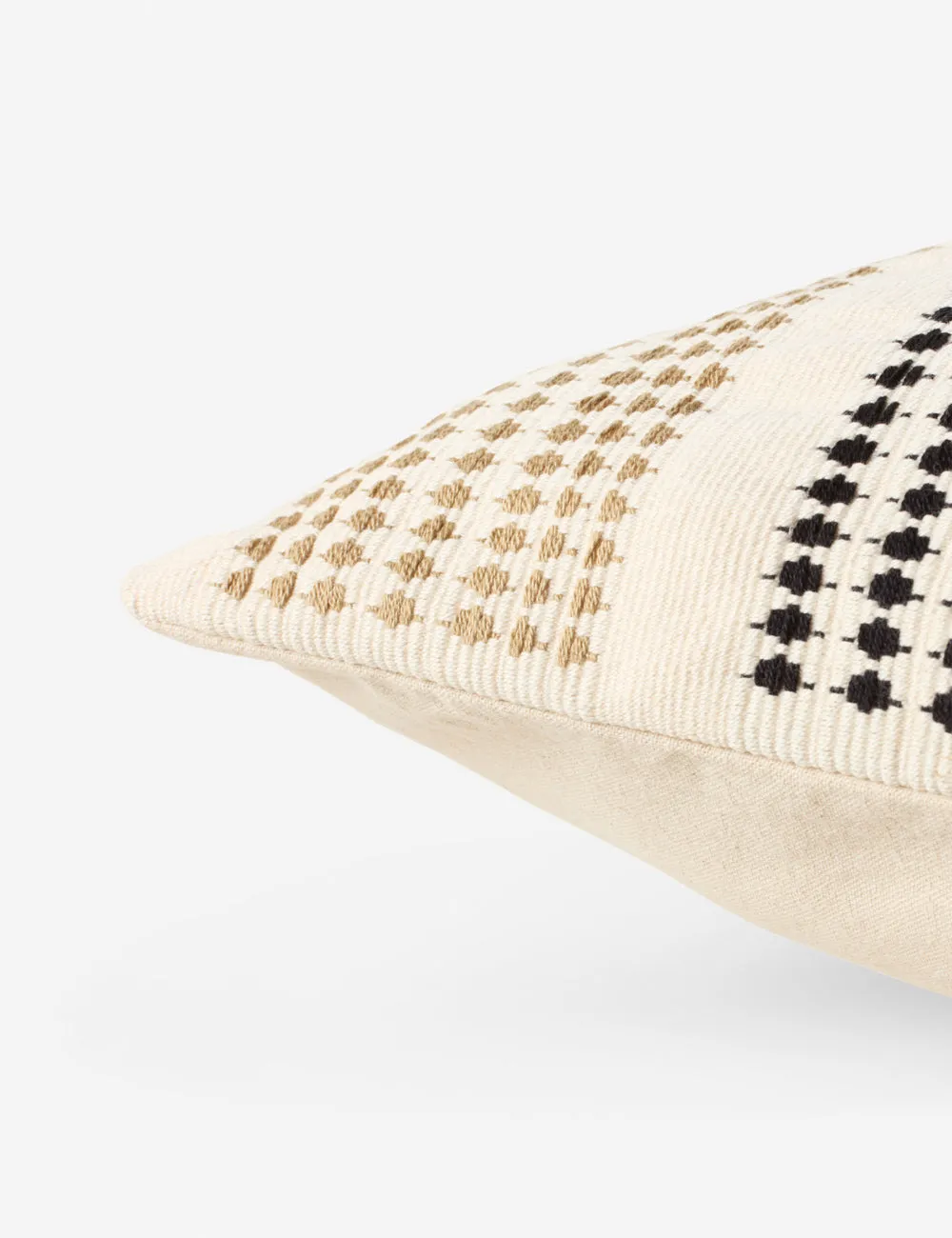 Atoli Pillow