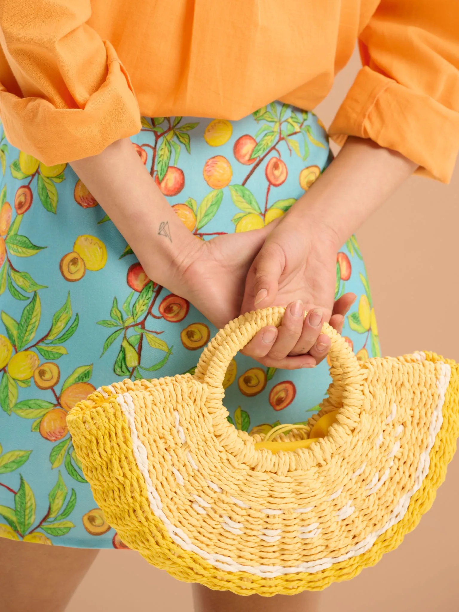 Linda Paper Straw Basket Bag in Lemon