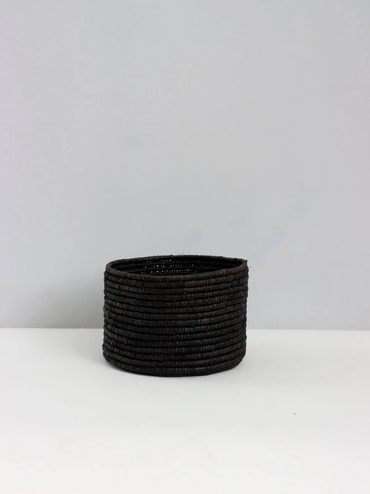 Raffia Storage Pots, Black