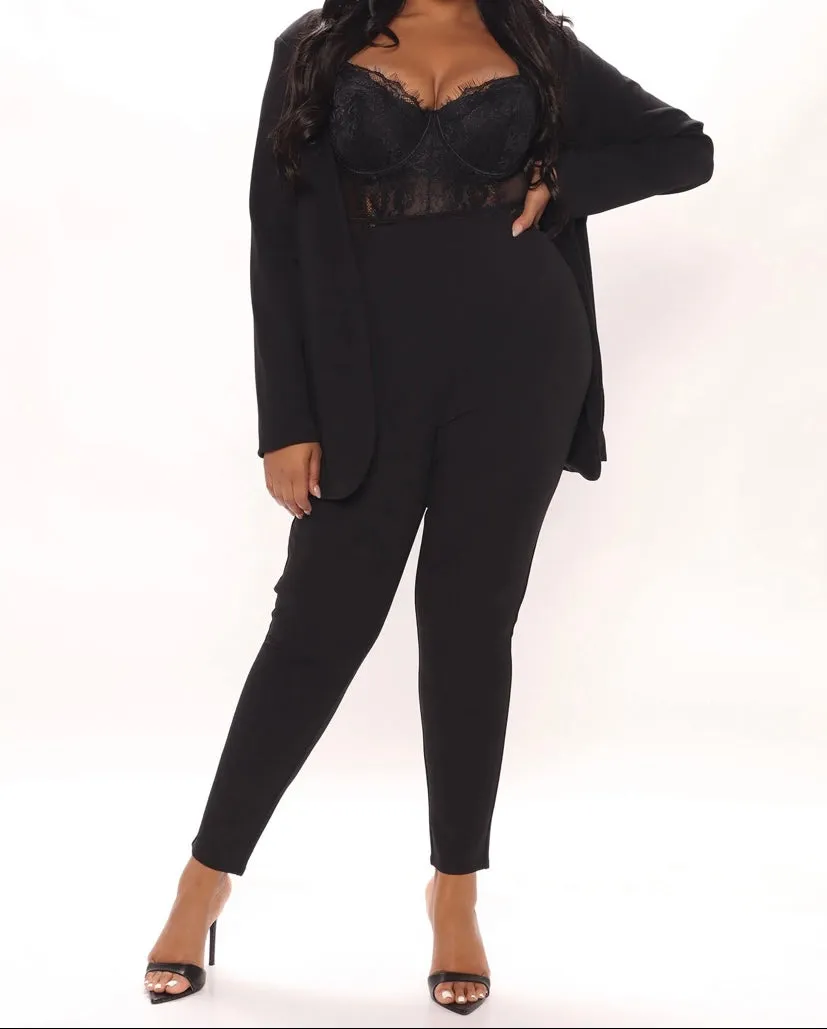 WOMEN BLACK OUT PANTS SUIT